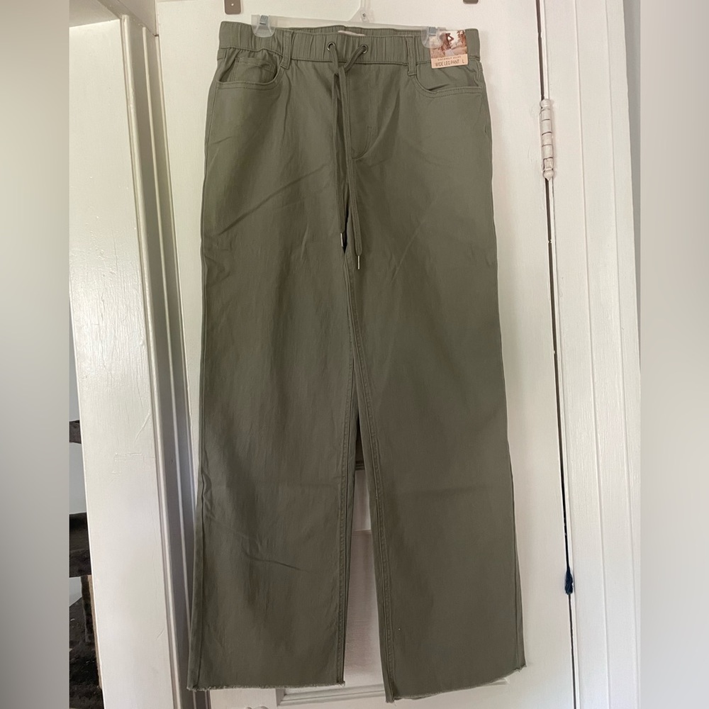 Wide Leg Pull On Pants